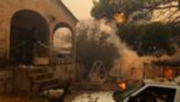 Griechenland: Eine Tote bei Waldbränden in Griechenland