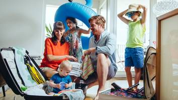 anti-stress-tipps von familienpsychologin grimm - animation für kids, viel eis und sex! wie sie im familienurlaub den druck rausnehmen