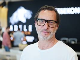 münchner show-designer florian wieder: der mann, der adeles wunderwelt erschaffen hat