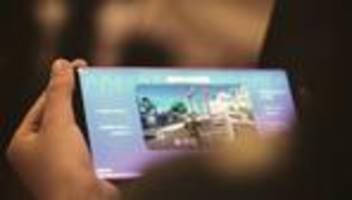 epic games store: iphone-nutzer können wieder fortnite spielen