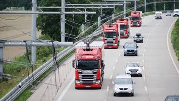 E-Highway auf der A1: Wer zahlt für den Rückbau?