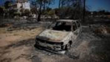 griechenland: griechenland meldet dutzende neue waldbrände