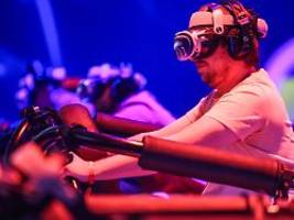 mehr aussteller auf gamescom: gamingbranche versucht post-corona-blues abzuschütteln