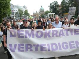 rechtsextremismus: demonstrationen in sachsen und thüringen