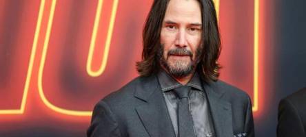 eishockey-profi für einen tag: keanu reeves erfüllt sich seinen jugendtraum