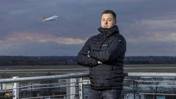 ein abschiebepolizist packt aus: „das war der krasseste flug“