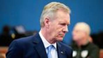 ehemaliger bundespräsidenz: christian wulff will nationalhymne stärken