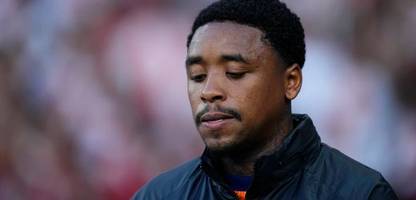 Fußball: Steven Bergwijn wechselt nach Saudi-Arabien, Ronald Koeman wirft ihn aus Nationalelf