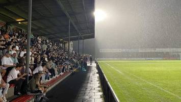 Unwetter stoppt HSV im Derby bei Eintracht Norderstedt