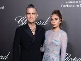 gemeinsamer tod im bett: robbie williams und frau trauern gleich um zwei hunde