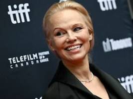 Erste Kino-Hauptrolle seit 2007: Pamela Anderson bei Filmfest bejubelt