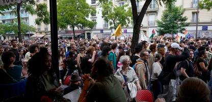 Frankreich: Tausende demonstrieren gegen Ernennung von Michel Barnier