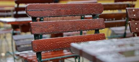 Wetterdienst warnt vor Schnee und Dauerregen in Bayern: betroffene Landkreise