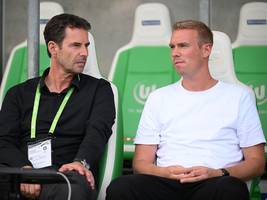 VfL Wolfsburg: Trainer Tommy Stroot bleibt doch