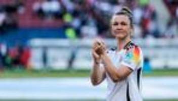 Fußballnationalmannschaft: Marina Hegering beendet DFB-Karriere