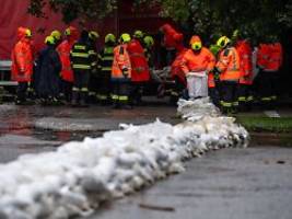 Wassermassen über Alpen erwartet: So dramatisch sind 400 Liter Regen wirklich