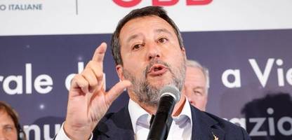 Italien: Matteo Salvini drohen sechs Jahre Haft wegen Anlegeverbot für gerettete Flüchtlinge auf der Open Arms