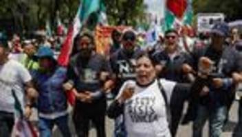 Mexiko: Umstrittene Justizreform in Mexiko tritt in Kraft