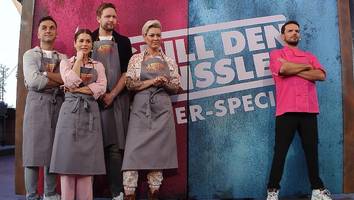 TV-Kolumne „Grill den Henssler“ - Steffen Henssler verliert die Beherrschung – und ein Promi fast die Fingerkuppe