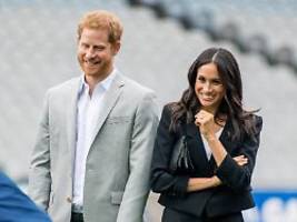 Meghan nicht rausgeschnitten?: Palast streitet Manipulation von Harry-Foto ab