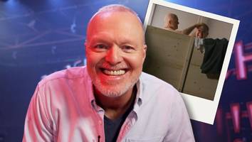 Kuriose Szene - Nach Halmich-Kampf: Stefan Raab und Elton zusammen unter der Dusche erwischt