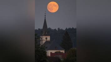 Was ist heute mit dem Mond los? Doppelspektakel am Himmel