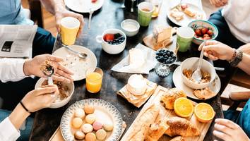 Schlechte Wahl am Morgen - Sechs Lebensmittel zum Frühstück liegen den ganzen Tag schwer im Magen