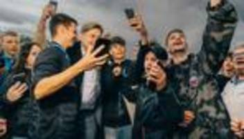 junge afd wähler: die jugendlichen übernehmen die politischen narrative von zu hause