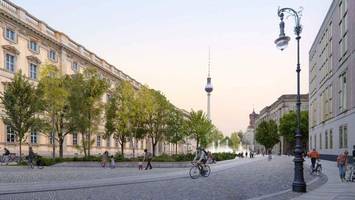 Berlin-Mitte: Neuer Brunnen und Bäume für den Schlossplatz