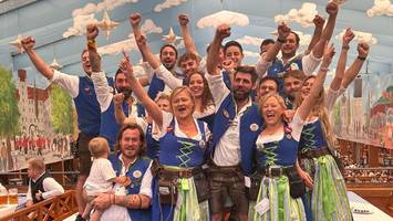 Oktoberfest in München - Nackt-Alarm, Hochzeiten und eine Ekel-Maß: Kellner auf der Wiesn packen aus