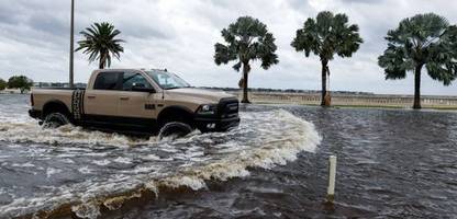 »Helene«: Hurrikan trifft in Florida auf Land