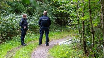 Frau im Wald erschossen – Polizei nimmt Ehemann fest