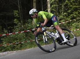 Krönung einer Sensations-Saison: Rad-Gigant Pogacar rast mit dummer Attacke zum WM-Titel