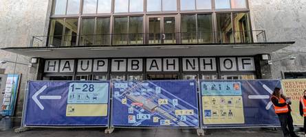 Empfangshalle am Ulmer Hauptbahnhof wegen Renovierungsarbeiten geschlossen