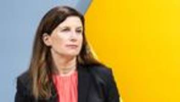 Bettina Orlopp: Neue Commerzbank-Chefin wirbt für Eigenständigkeit der Bank