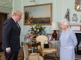 leute: boris johnson plaudert über den tod der queen