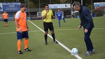 ex-stars des hsv und fc st. pauli machen gemeinsame sache