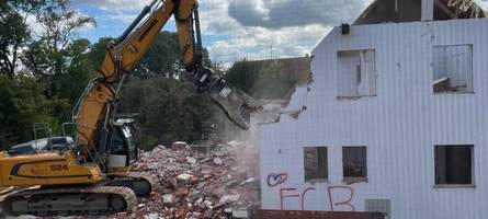 Nach dem Hochwasser muss dieses Haus abgerissen werden