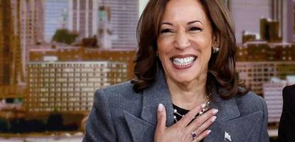 Kamala Harris kann über sich selbst lachen – sie hatte auch keine Alternative