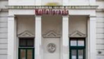 gesundheit: notfallpraxen schränken Öffnungszeiten ein