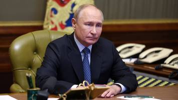 wie er sein land verändert - putins russland blüht: doch der kreml-herrscher hat das gleiche problem wie deutschland