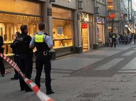 Aussehen verändert und geflohen: 17-Jähriger nach Messer-Attacke in Köln festgenommen