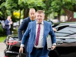 drei szenarien denkbar: verfassungsschutz kündigt neues afd-gutachten an