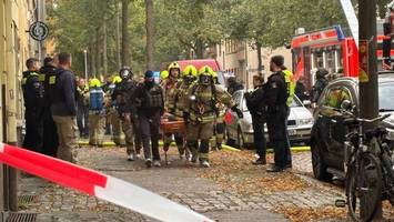 schüsse in einem restaurant in reinickendorf – mann verletzt