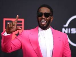 Anwälte fordern Opfernamen: Diddy postet Bilder aus dem Knast