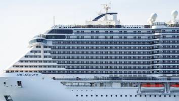 Schockierender Vorfall - Mutter und Sohn verprügeln wehrlosen Senior auf Kreuzfahrtschiff, doch übersehen Kamera