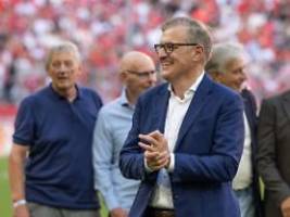 Spekulationen um Dreesen: Wirbel um Boss: FC Bayern bildet Wagenburg