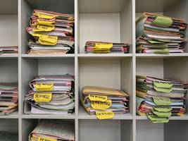 Bürokratie: So groß ist der Schaden durch Bürokratie