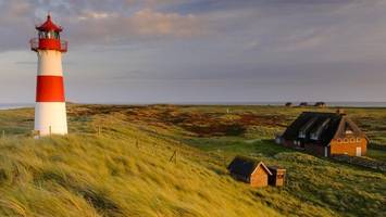 Illegale Ferienwohnungen auf Sylt: Kreis verlangt Klärung