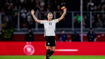 Alexandra Popp beendet DFB-Karriere - In einer Riege mit den großen DFB-Legenden - für „Poppi“ endet es da, wo es begann